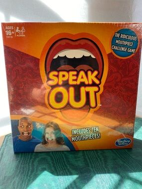 Speak Out The Ridiculous Mouthpiece Challenge Party Game NEW Ages 16+ 2016